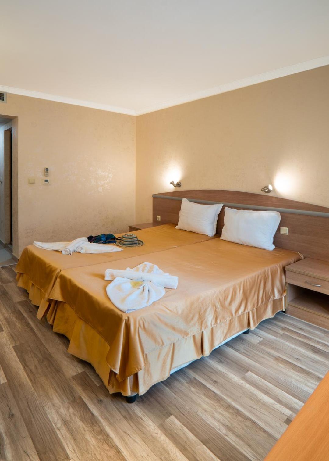 Hotel Zeus Ahyolu Dış mekan fotoğraf
