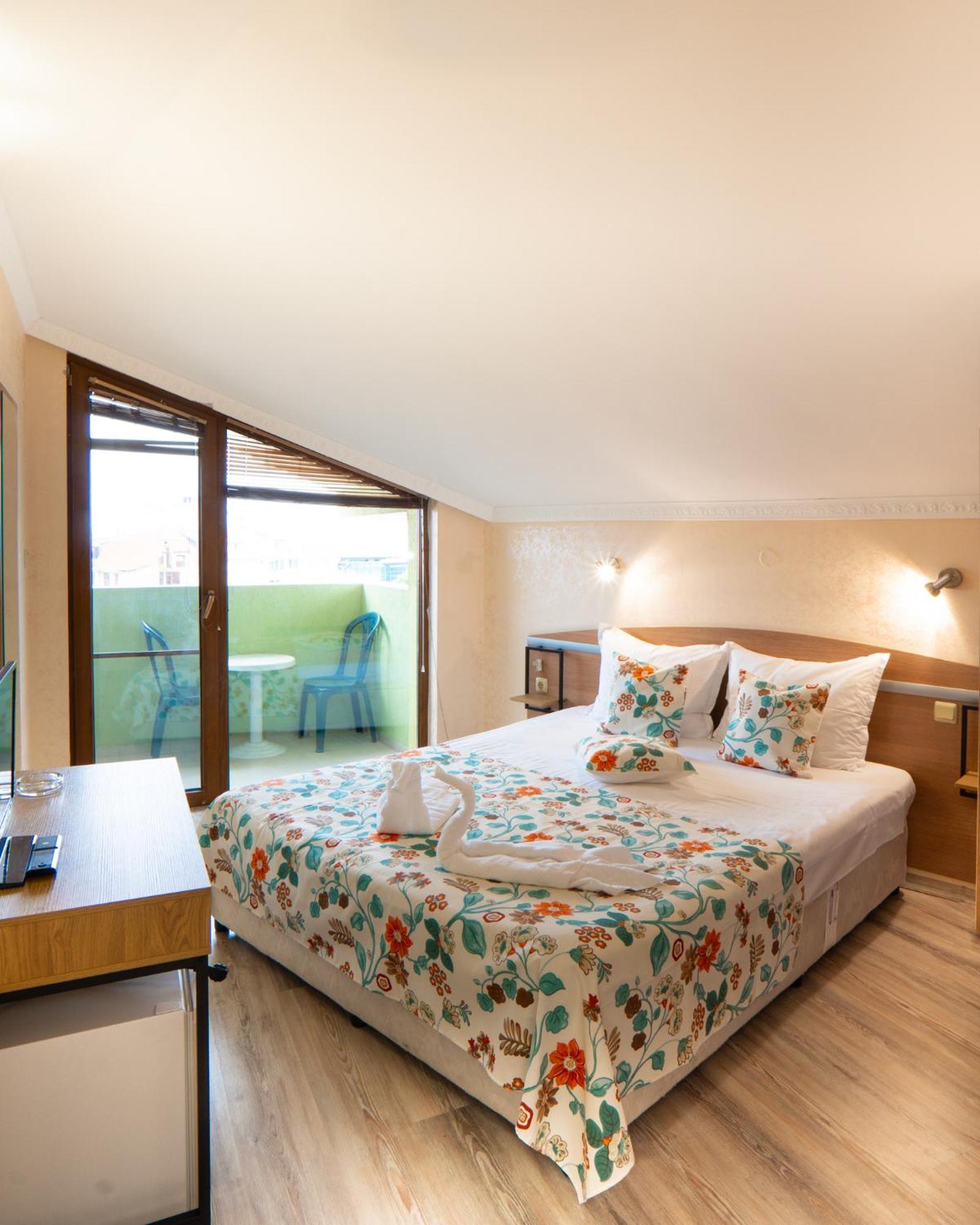 Hotel Zeus Ahyolu Dış mekan fotoğraf